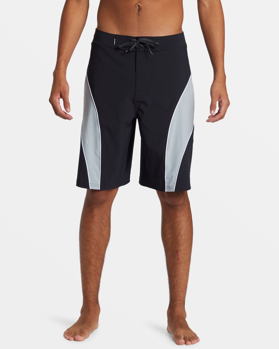 Quiksilver Mercury Slash Panel 20" Boardshorts – Schwarz